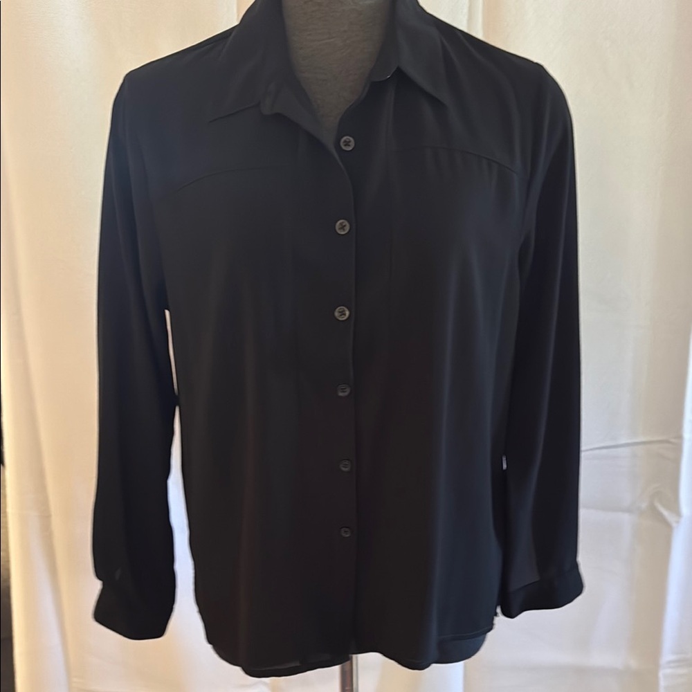 Classic Black Women's Button-Up Top Medium. P2P 20 in